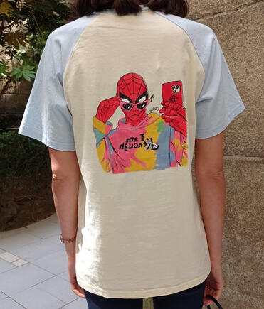 Camiseta Spiderman pintada a mano 20€