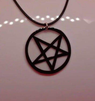 Collares de plástico mágico - 4€