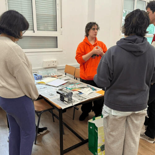 Punta seca en tetrabrik en club de manga